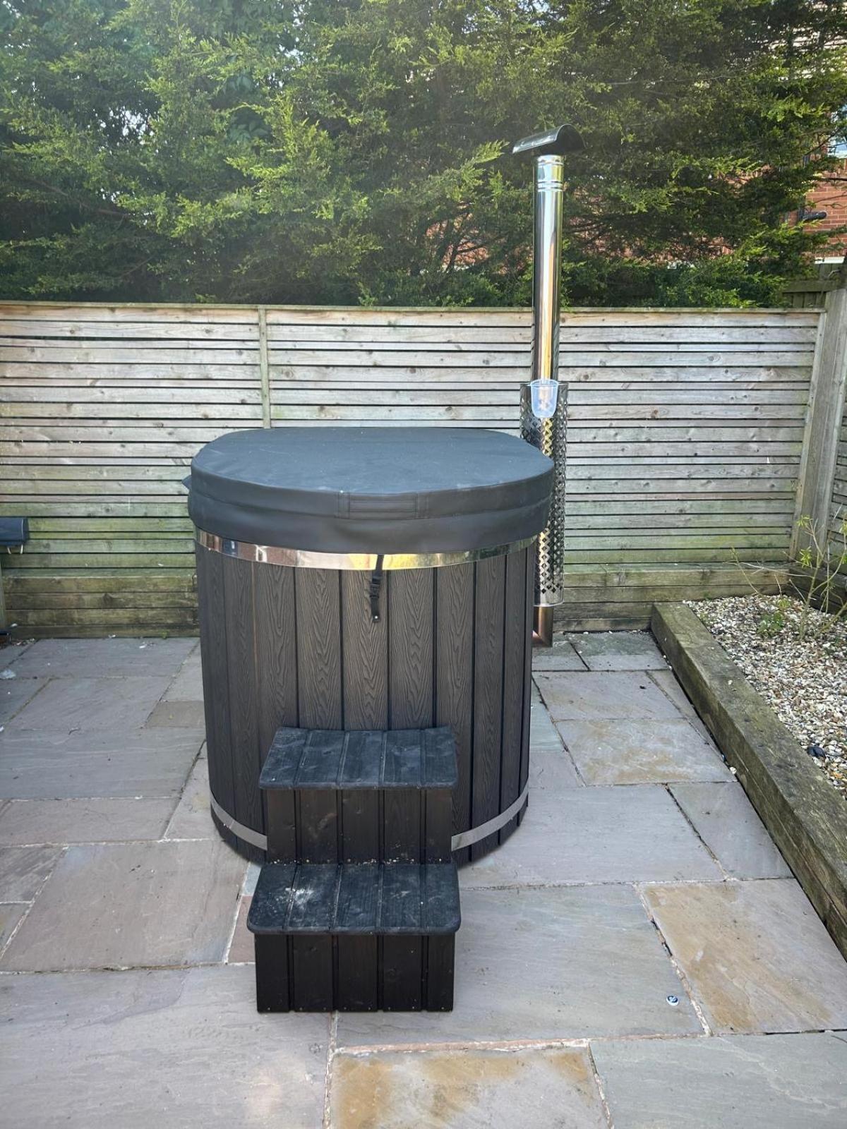 Elletson Park Wood Fired Hot Tubs, Caravans & Pods *